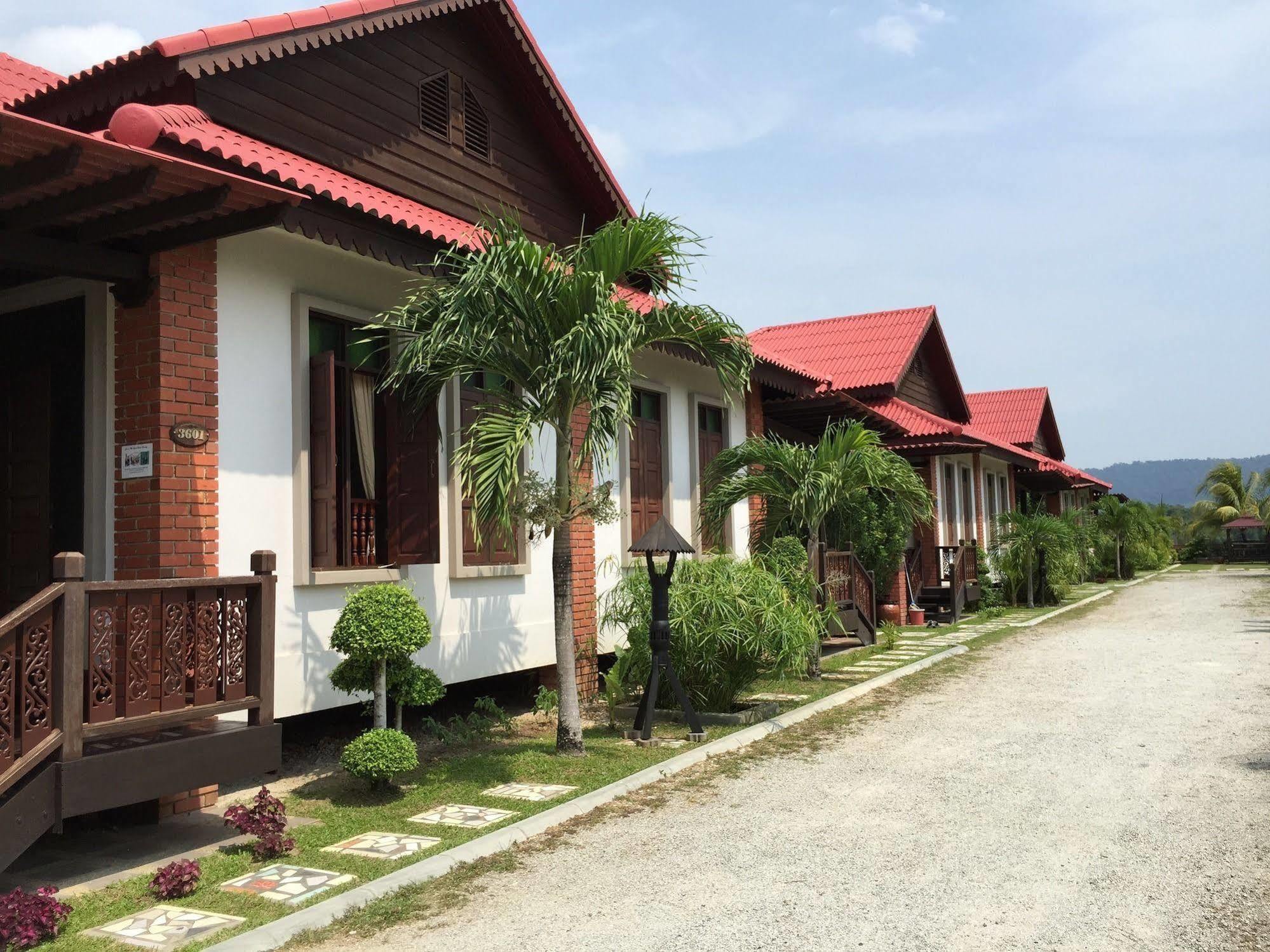 Jasmine Villa Pantai Cenang  Buitenkant foto